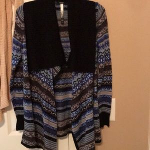 Soft acrylic black/grey/blue cardigan